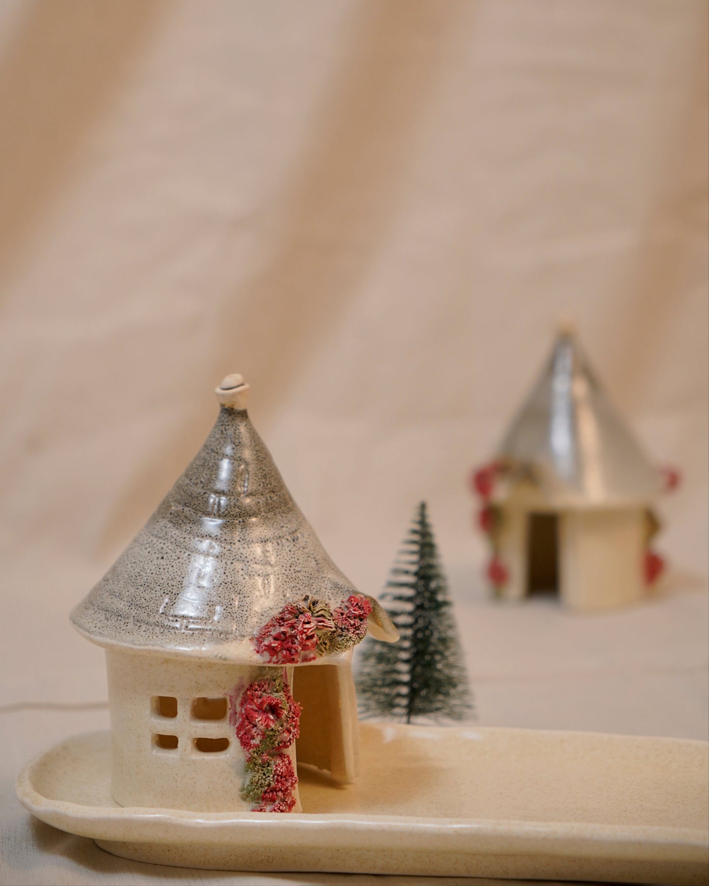 Tea Light Candle Holder - Single Trullo hut with Tray