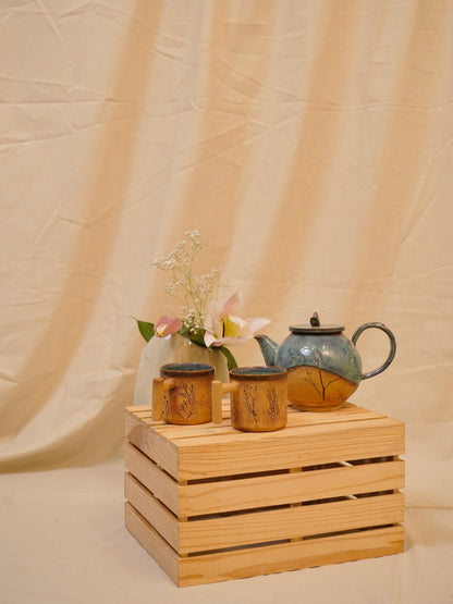 Teapot with Set of 2 cups - From the woods