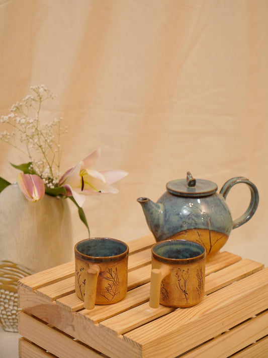 Teapot with Set of 2 cups - From the woods