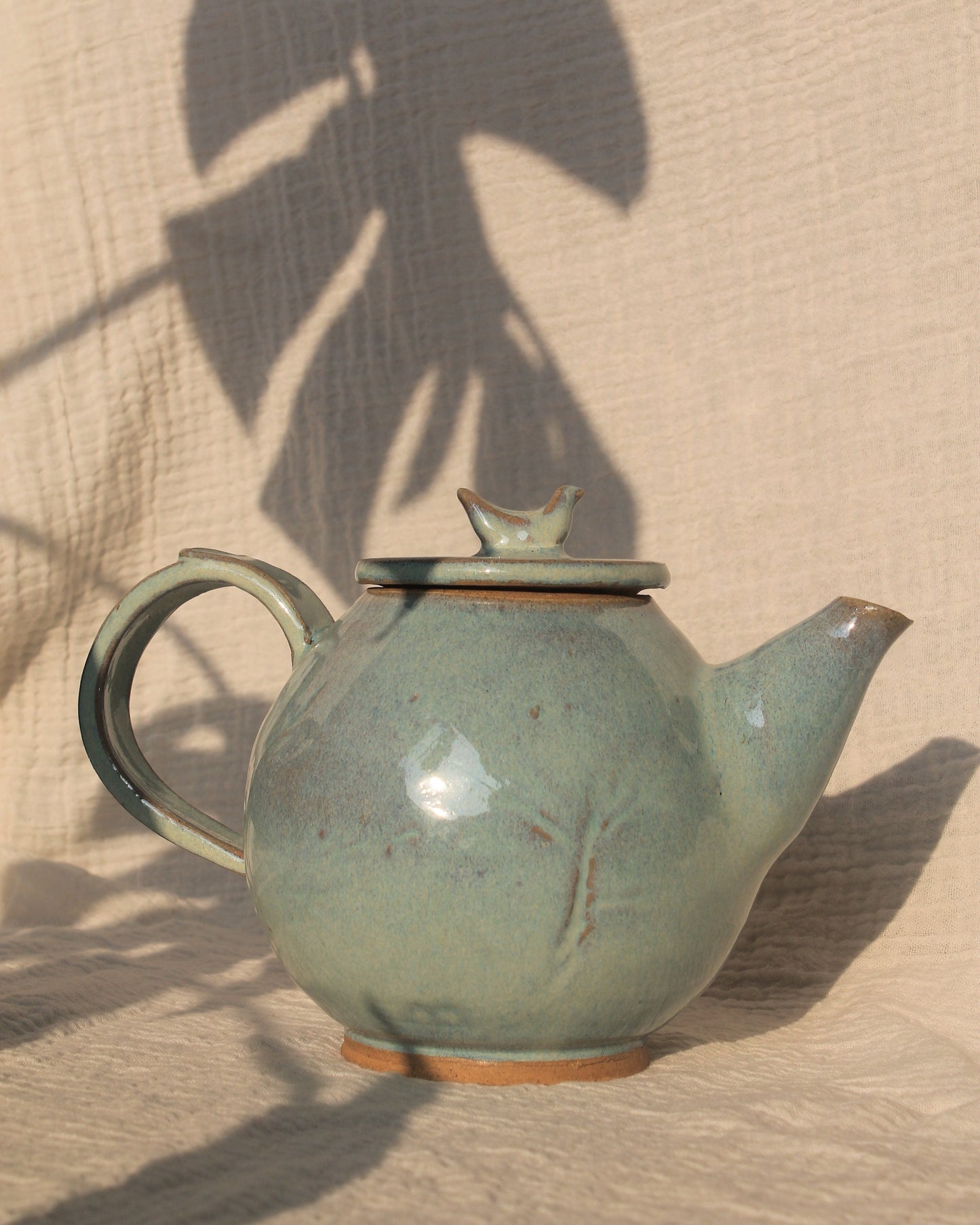 Teapot with Set of 2 cups - Blue - Bird Lid